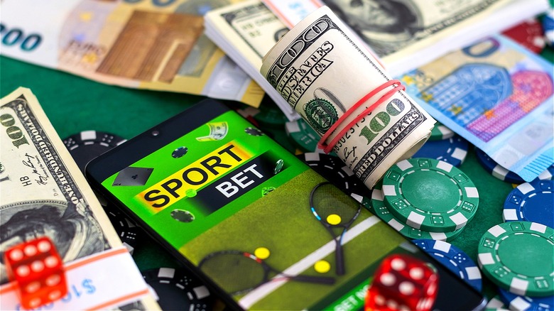 Top Poker Strategies for Aggressive Play 4 Top Poker Strategies for Aggressive Play 4